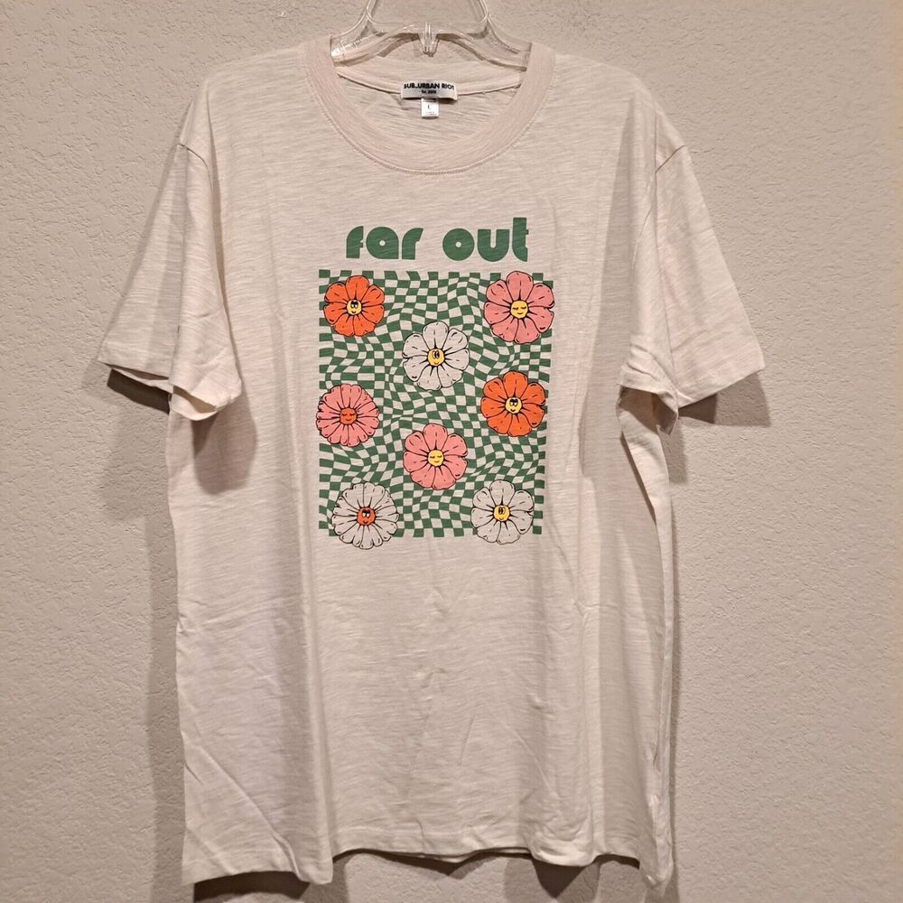 Suburban Riot SBR Far Out Boyfriend Tee Funky Flowers Groovy Size Large NWOT